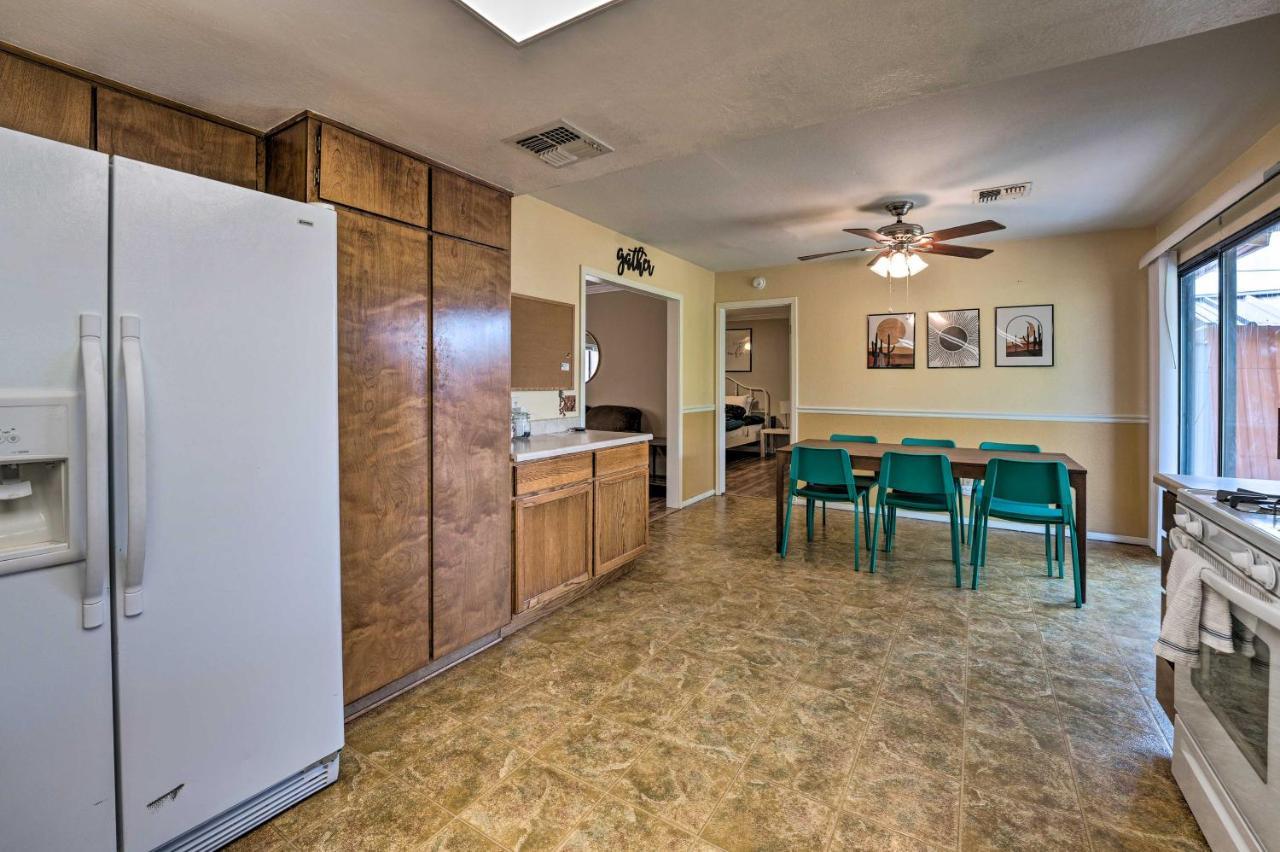 Updated Family Home - 2 Blocks To Colorado River! Bullhead City Luaran gambar